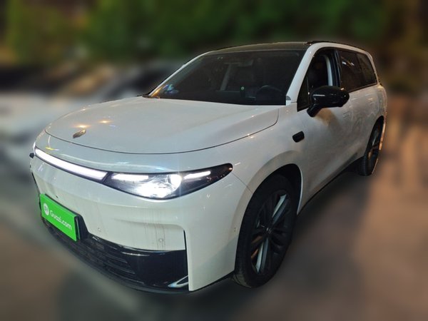 Leapmotor C16 2024, 4400 км, за 21122 USD