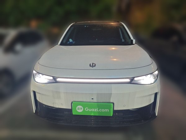 Leapmotor C16 2024, 4400 км, за 21122 USD