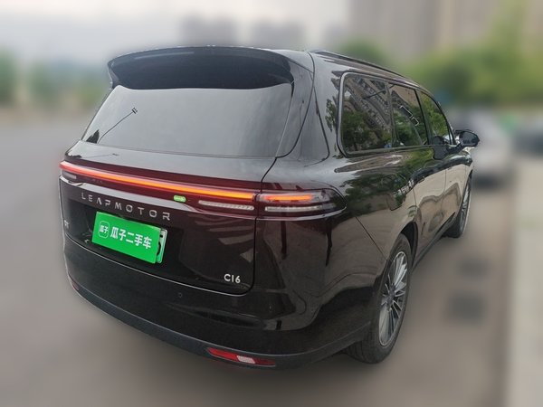 Leapmotor C16 2024, 56100 км, за 17434 USD