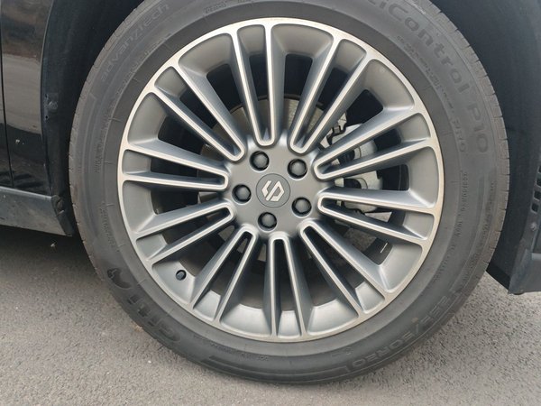 Leapmotor C16 2024, 56100 км, за 17434 USD