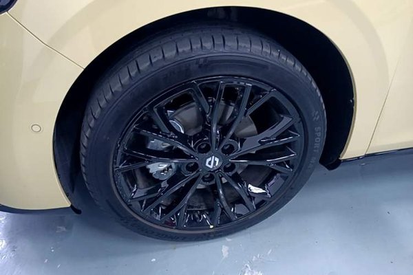 Leapmotor Lafa5 2026, 3700 км, за 16974 USD - фото 10