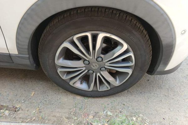Leapmotor T03 2021, 23500 км, за 9999999 USD - фото 8