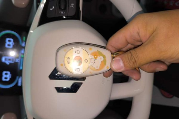 Leapmotor T03 2024, 26900 км, за 7540 USD - фото 23