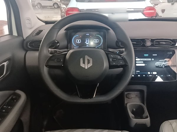 Leapmotor T03 2024, 15600 км, за 8916 USD - фото 14