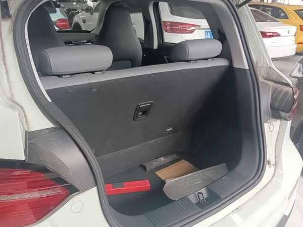 Leapmotor T03 2024, 15600 км, за 8916 USD - фото 22
