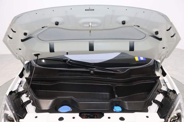 Leapmotor T03 2024, 4200 км, за 8768 USD - фото 21