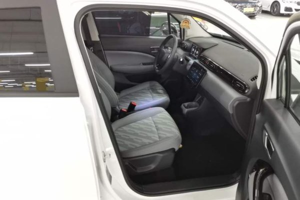 Leapmotor T03 2024, 4200 км, за 8768 USD - фото 14