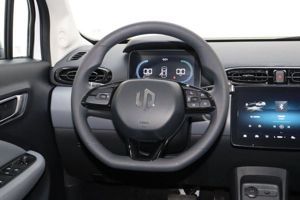 Leapmotor T03 2024, 4200 км, за 8768 USD - фото 9