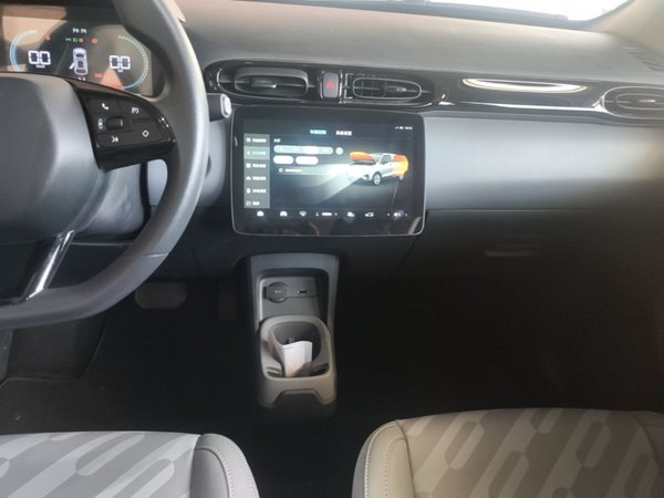 Leapmotor T03 2025, 4900 км, за 9586 USD - фото 16