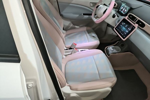 Leapmotor T03 2025, 1000 км, за 8737 USD - фото 28