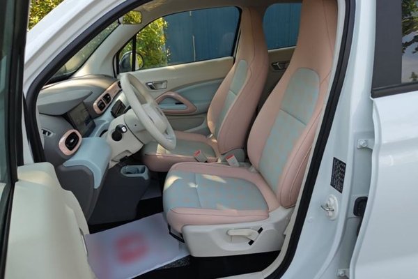 Leapmotor T03 2025, 12300 км, за 8739 USD