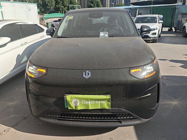 Leapmotor Zero Run A10 2026, 100 км, за 12177 USD