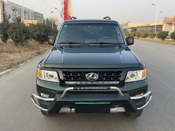 Leopaard Q6 2014 2.4L Two-Wheel Drive Version, 2014 года