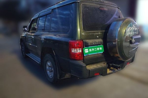 Leopaard Q6 2015, 81700 км, за 3799 USD