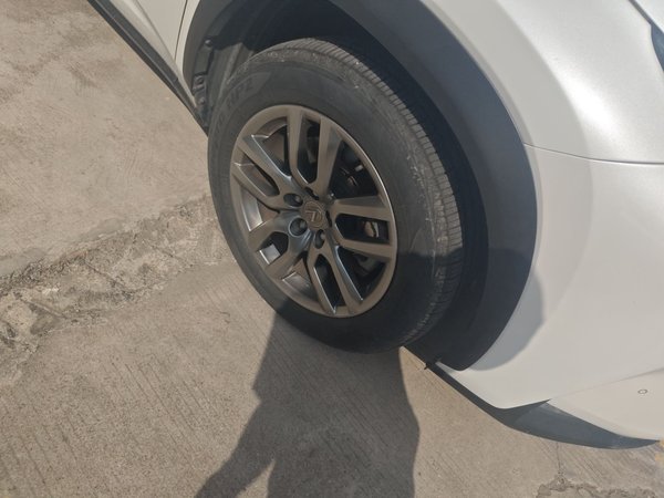 Lexus NX 2015, 147700 км, за 13676 USD - фото 8