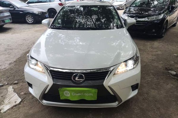 Lexus CT 2014, 102200 км, за 11399 USD