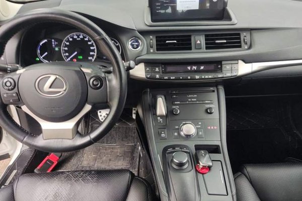 Lexus CT 2014, 102200 км, за 11399 USD - фото 17