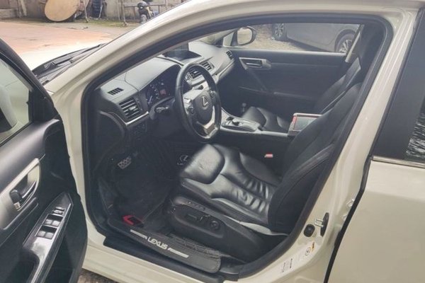 Lexus CT 2014, 102200 км, за 11399 USD - фото 18