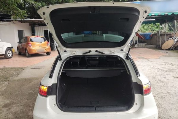 Lexus CT 2014, 102200 км, за 11399 USD - фото 22