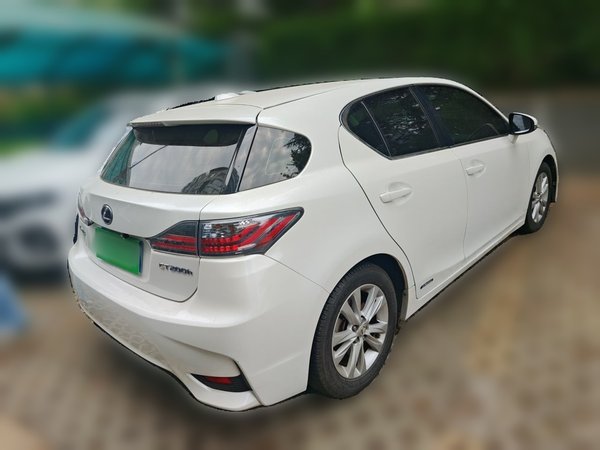 Lexus CT 2014, 159000 км, за 9589 USD - фото 6