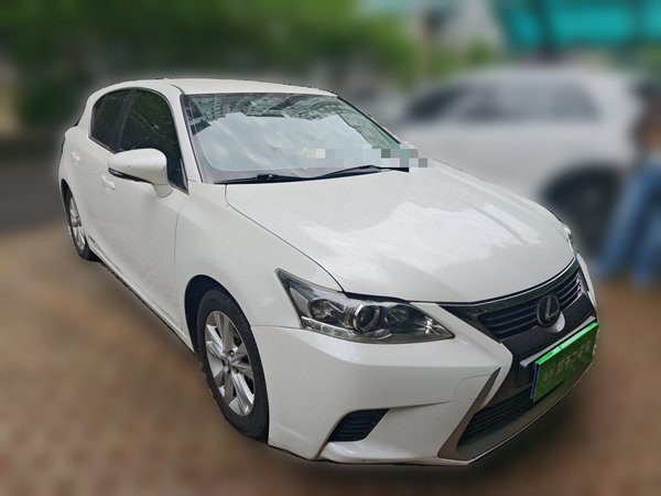 Lexus CT 2014, 159000 км, за 9589 USD