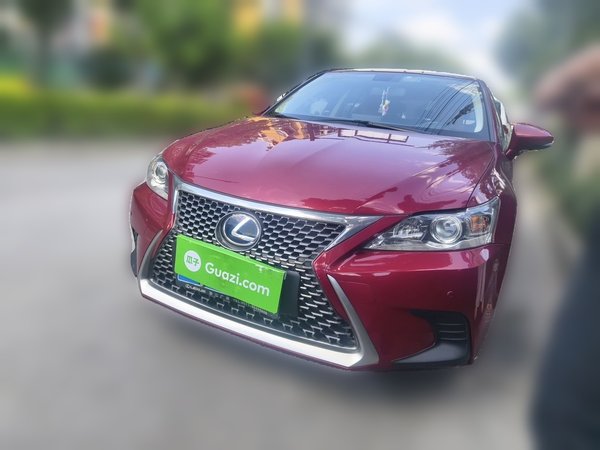 Lexus CT · 2017 год