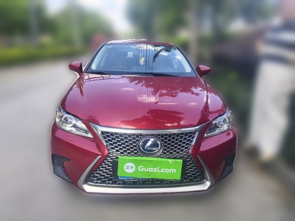 Lexus CT 2017, 68600 км, за 13910 USD