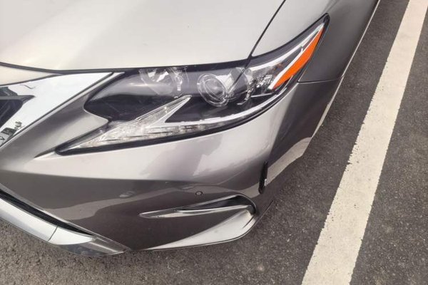 Lexus ES 2015, 112200 км, за 18160 USD - фото 9