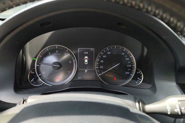 Lexus ES 2015, 101100 км, за 16712 USD - фото 12