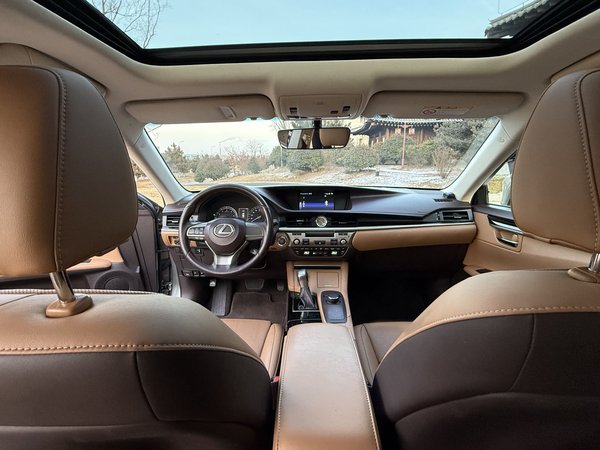 Lexus ES 2015, 126000 км, за 16017 USD - фото 17