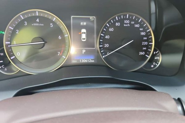 Lexus ES 2015, 130600 км, за 14451 USD - фото 9