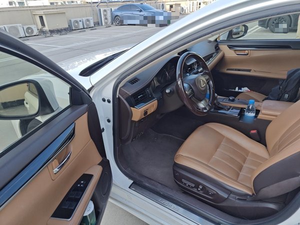 Lexus ES 2015, 194800 км, за 14910 USD - фото 19