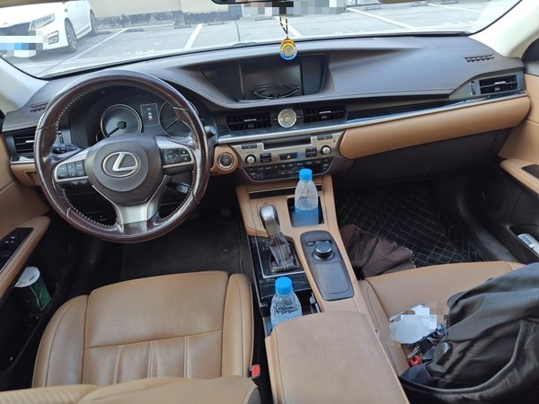 Lexus ES 2015, 194800 км, за 14910 USD - фото 18