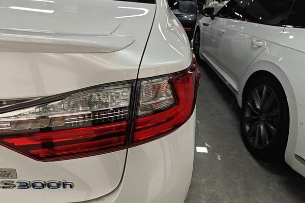 Lexus ES 2017, за 22972 USD - фото 8