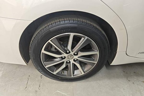 Lexus ES 2017, за 22972 USD - фото 11
