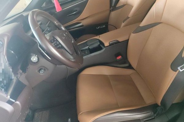 Lexus ES 2018, 188700 км, за 20772 USD - фото 14