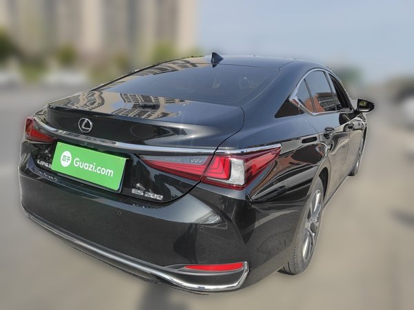 Lexus ES 2020, 138900 км, за 23472 USD - фото 6