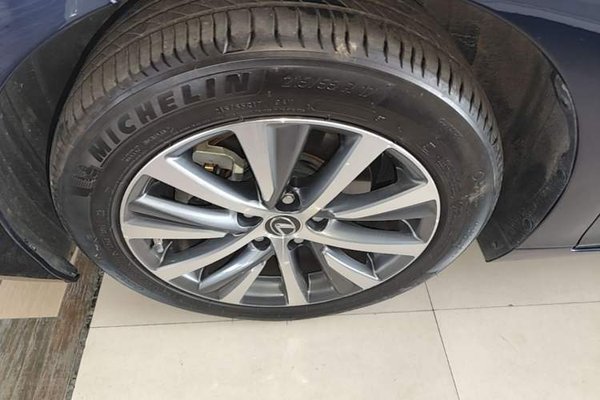 Lexus ES 2020, 84200 км, за 23168 USD - фото 10