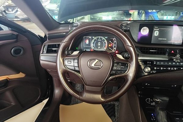 Lexus ES 2020, 84200 км, за 23168 USD - фото 13