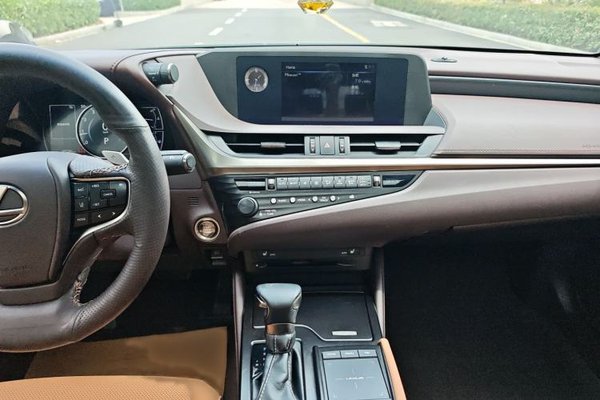 Lexus ES 2020, 88500 км, за 22398 USD - фото 20
