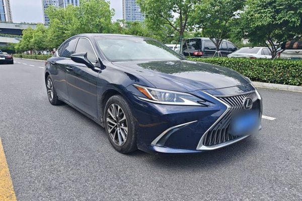 Lexus ES 2020, 88500 км, за 22398 USD - фото 12