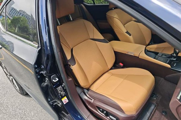 Lexus ES 2020, 88500 км, за 22398 USD - фото 24