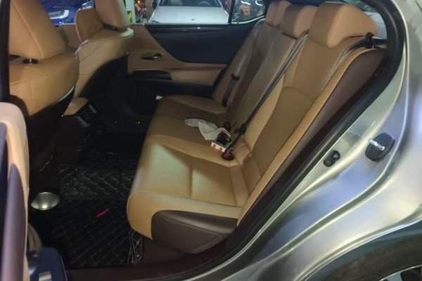 Lexus ES 2020, 56300 км, за 21732 USD - фото 20