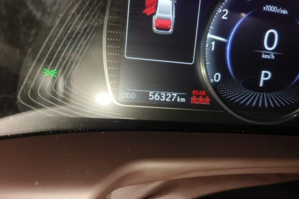 Lexus ES 2020, 56300 км, за 21732 USD - фото 11