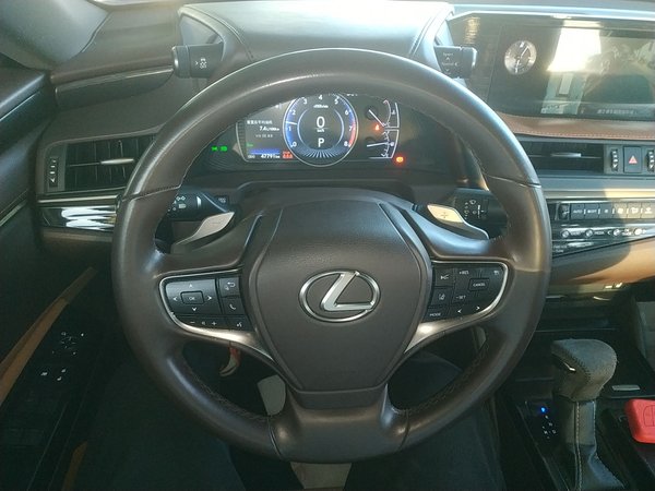Lexus ES 2020, 47699 км, за 25596 USD - фото 14