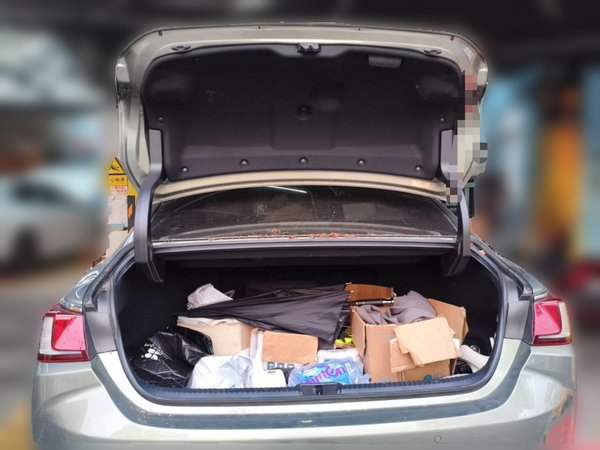 Lexus ES 2020, 76000 км, за 24669 USD - фото 12