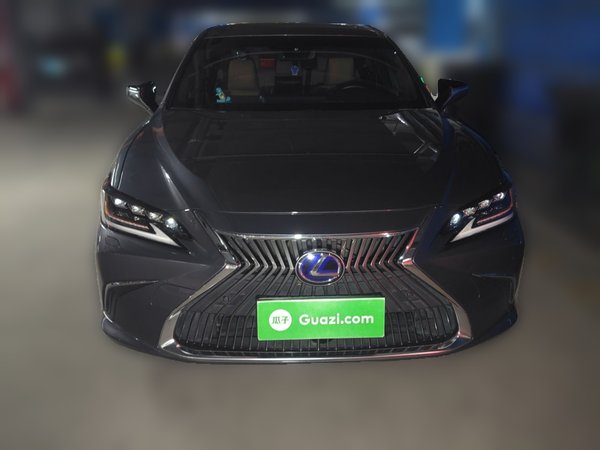 Lexus ES 2020, 93500 км, за 32360 USD