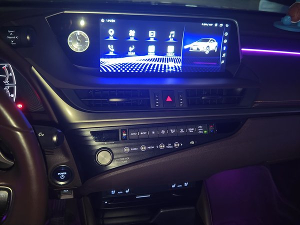 Lexus ES 2020, 93500 км, за 32360 USD - фото 14