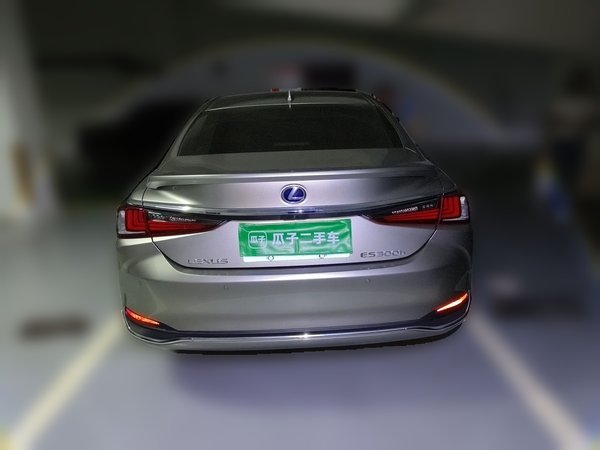 Lexus ES 2020, 93100 км, за 29032 USD