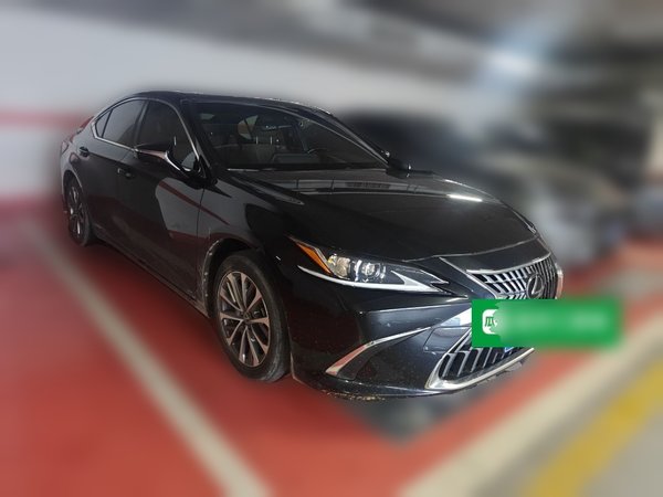 Lexus ES 2021, 67500 км, за 26360 USD - фото 6